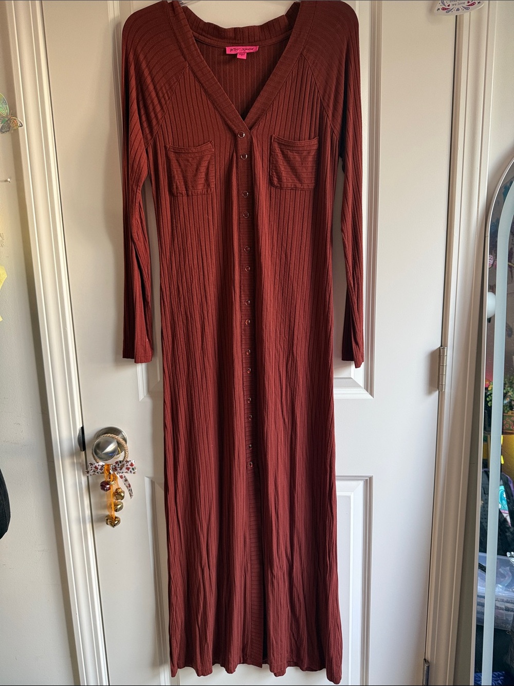 Betsey Johnson Long Ribbed Button-Front Maxi Dress in Rust